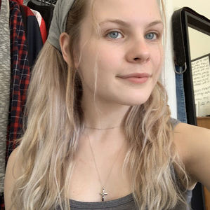 Meet your Posher, Alyssa